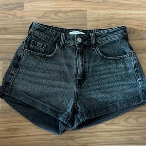 BRAND: PacSun; SIZE: 24; COLOR: Black